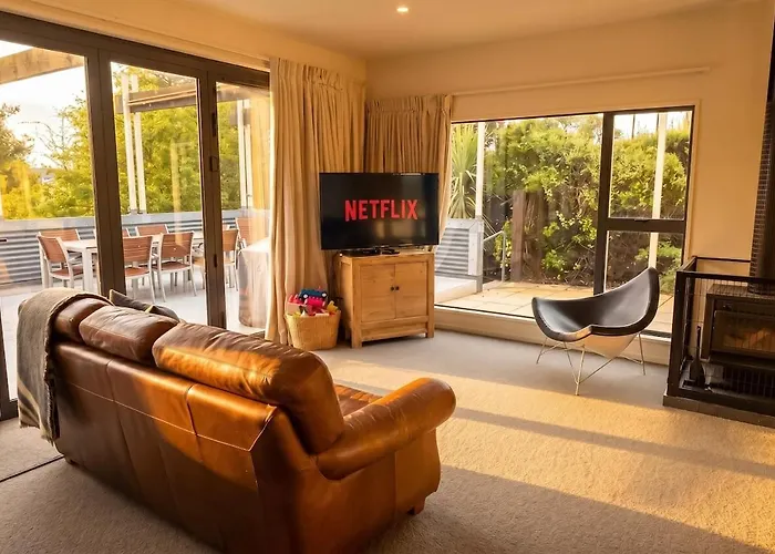 Ferienhaus Mountain & Views, Rooftop Deck, Sleeps 4 - Family Near Wanaka