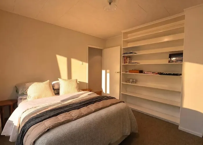 Ferienhaus Mountain & Views, Rooftop Deck, Sleeps 4 - Family Near Wanaka